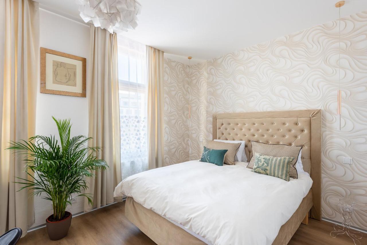 New Modern Apartment 5. Floor Prague Luaran gambar